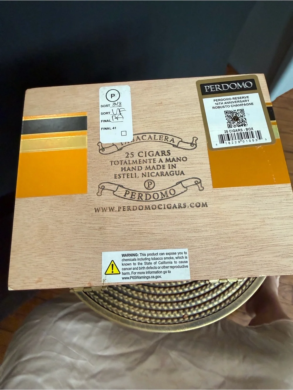 Perdomo Reserve Cigar Display with Gold Accents
